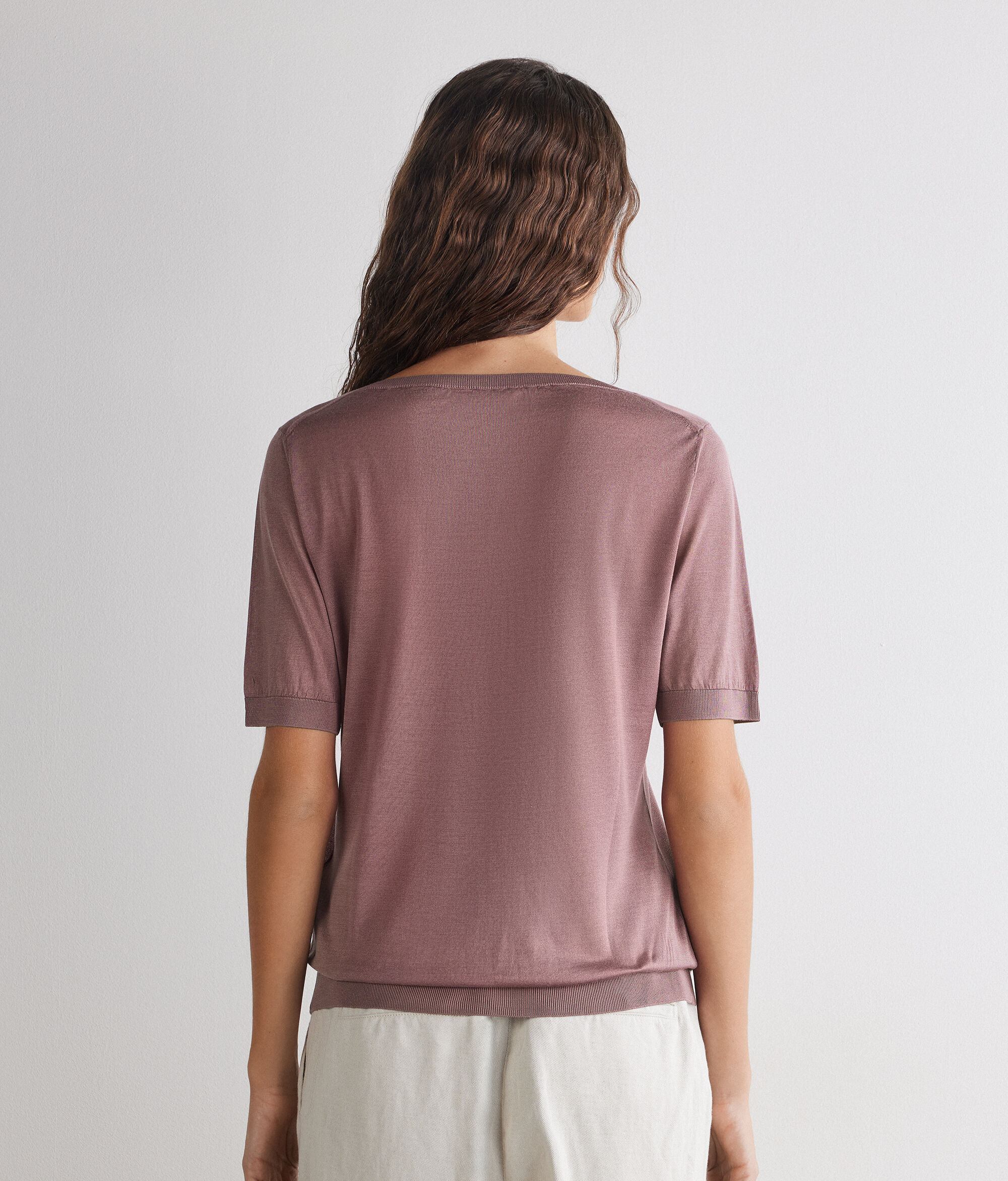 シルク Vネック Tシャツ